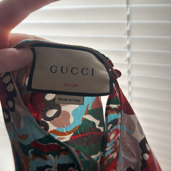 Gucci x Nojum Silk Floral Embossed Blouse - Picture 5 of 6